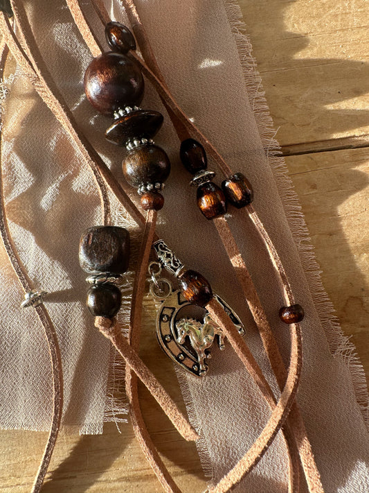 BC0052 silver, toffee & chiffon cowboy boot tassel