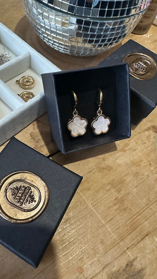 Wildhearts pearl flower charm earrings